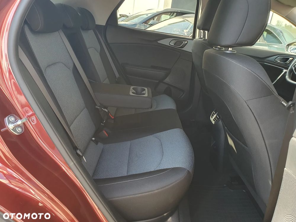 Kia XCeed 1.6 T-GDI M DCT - 16