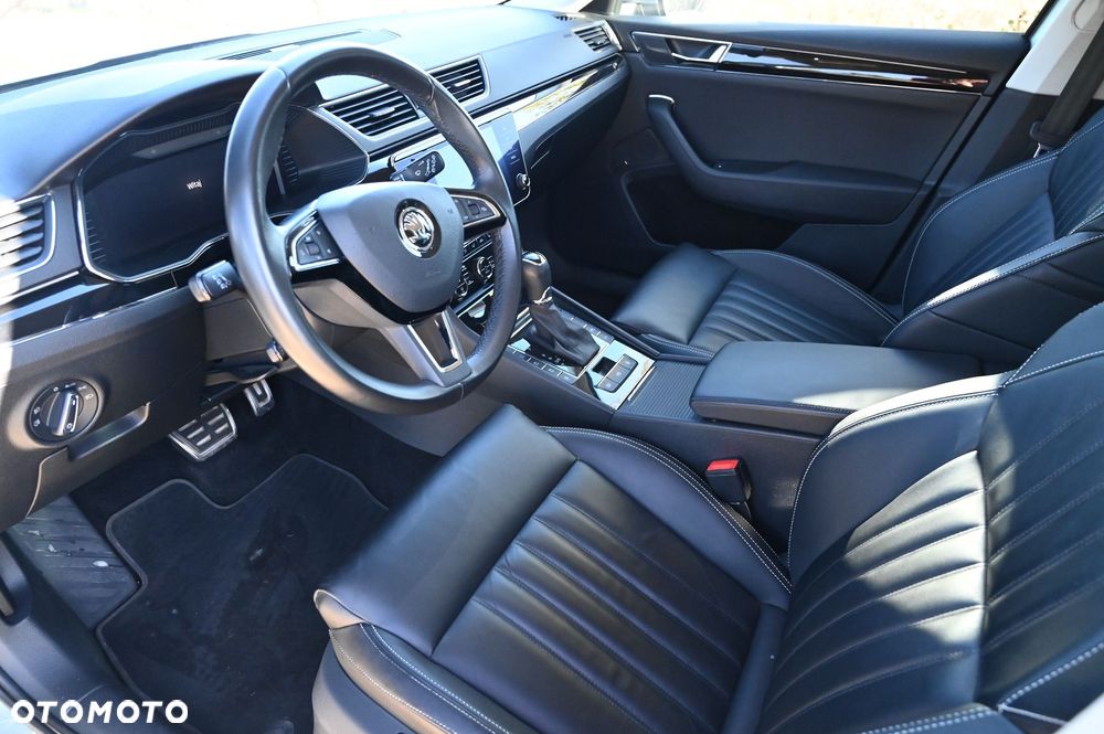 Skoda Superb 1.4 TSI Plug-In Hybrid L&K DSG - 10