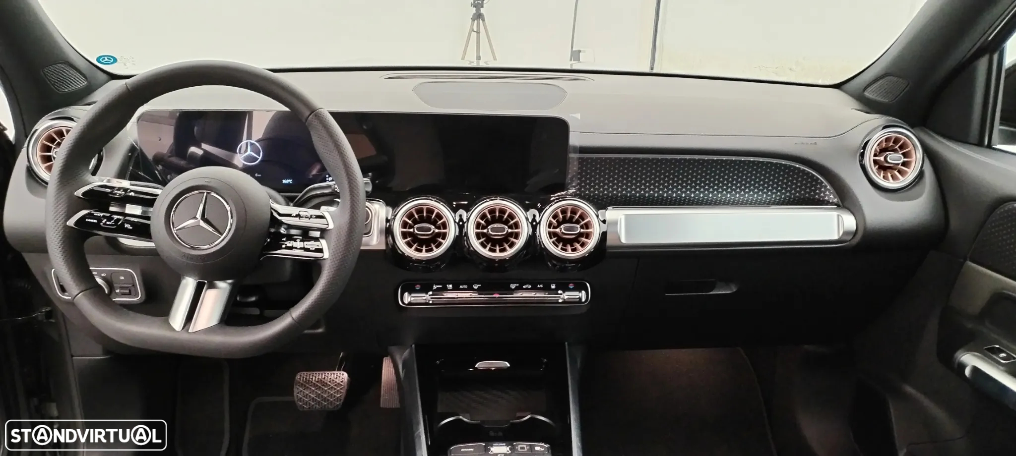 Mercedes-Benz EQB 250+ Edition - 18