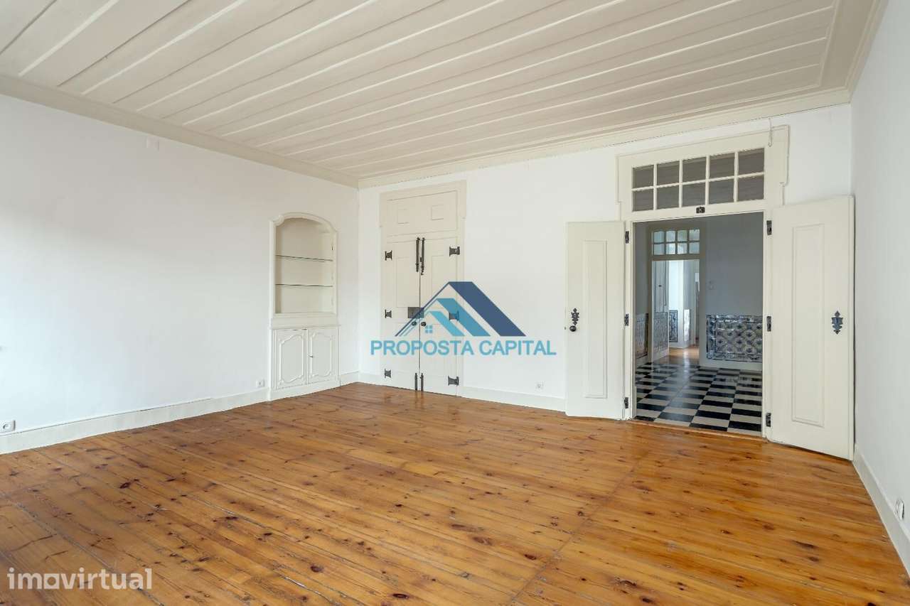 Apartamento T2+1 - Vista de Rio - Pátio/Jardim com anexo - Grande imagem: 5/37