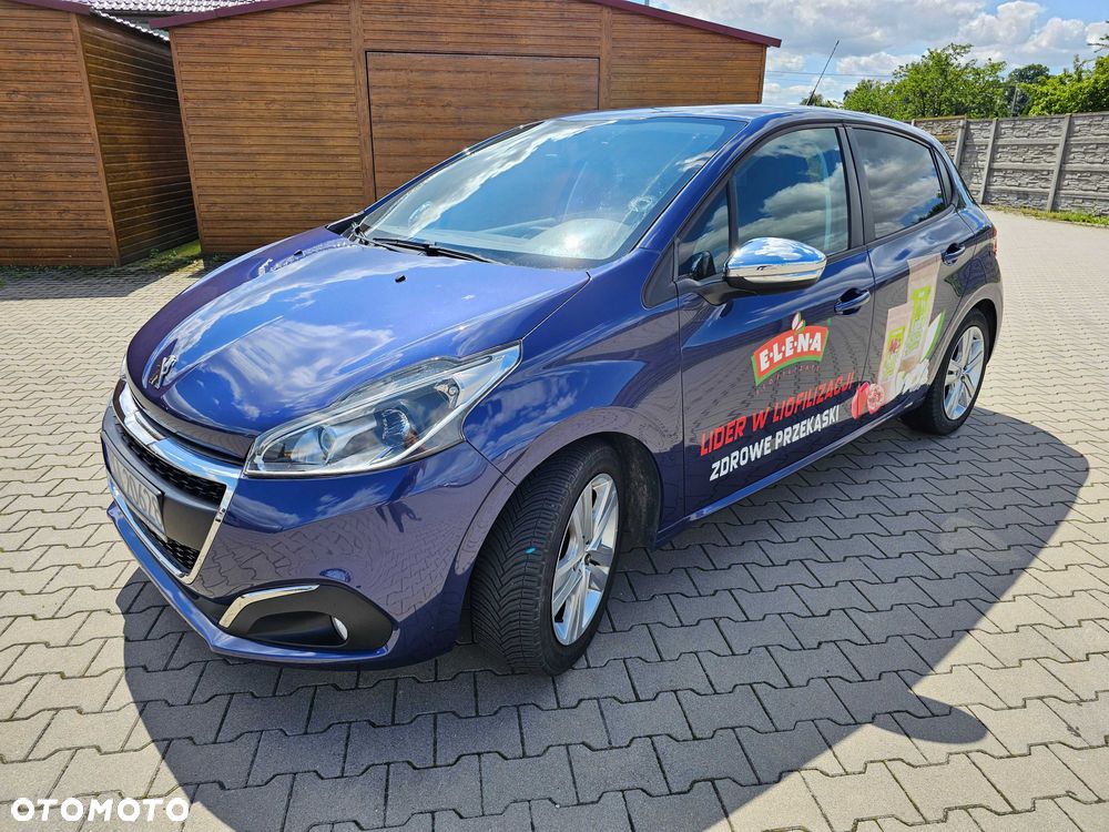 Peugeot 208 - 3