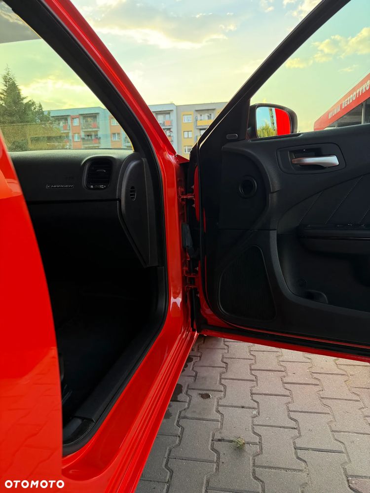 Dodge Charger 3.6 GT - 15