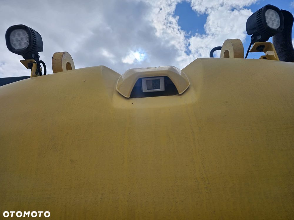 Komatsu PW148-10 - 19