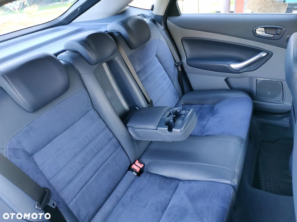 Ford Mondeo 2.0 TDCi Titanium X - 14