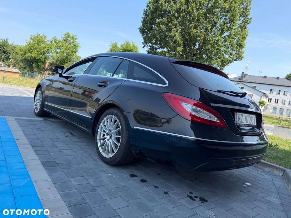 Mercedes-Benz CLS 350 d 4Matic 9G-TRONIC - 13