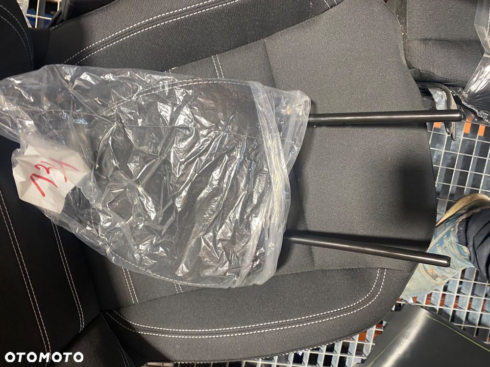 DACIA Logan III SANDERO 3 III STEPWAY  NOWE ! 0 km!!! Z podłokietnikiem FOTELE KOMPLET FOTELI SIEDZENIA KANAPA poduszki w fotelach Wwa - 5