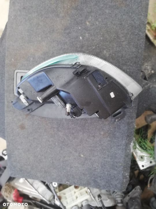 CITROEN XSARA PICASSO LAMPA PRAWY PRZÓD EUROPA - 3