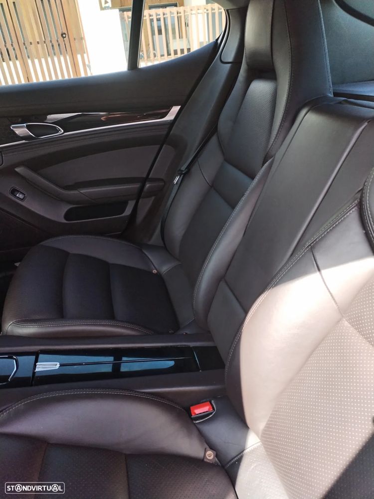 Porsche Panamera S Hybrid - 15
