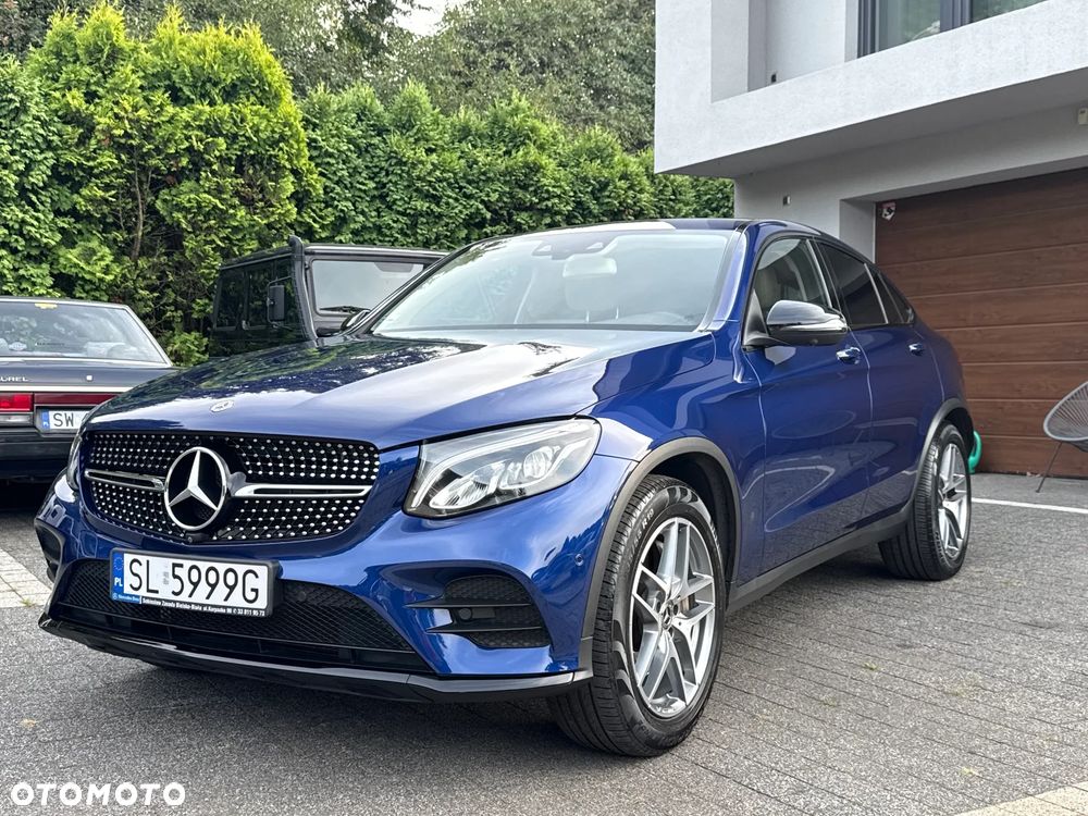 Mercedes-Benz GLC 250 4Matic 9G-TRONIC AMG Line - 2