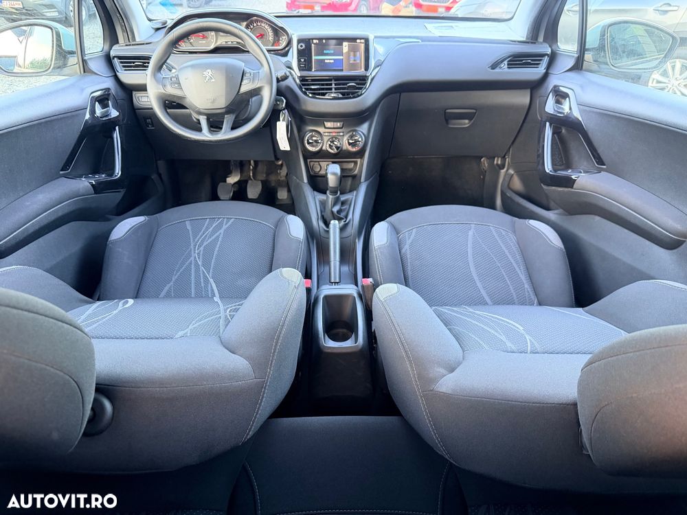 Peugeot 208 PureTech 110 Stop & Start Active - 8