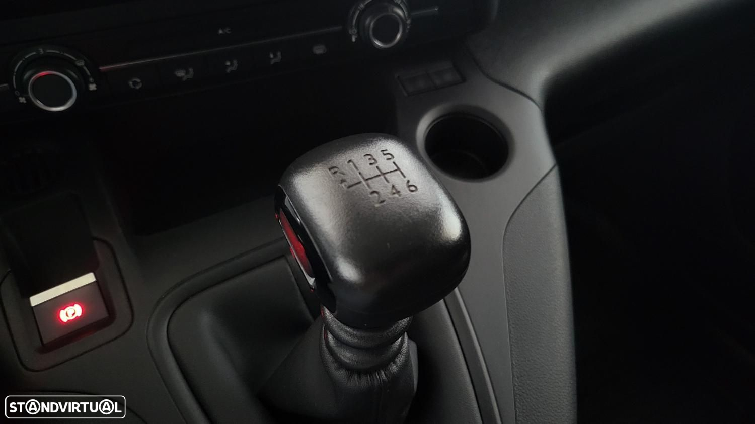 Toyota Proace 1.5d Comfort L1 3L - 14