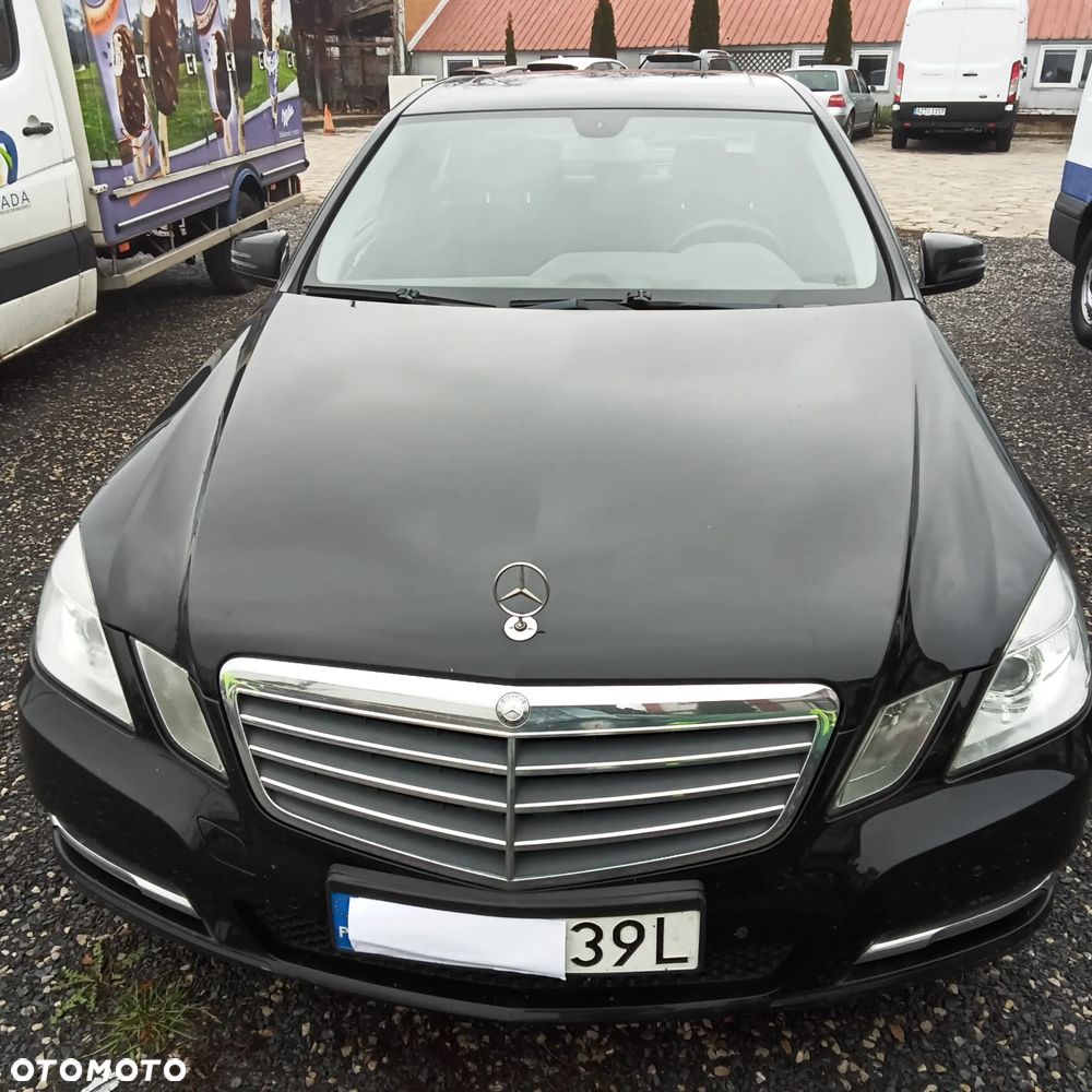 Mercedes-Benz Klasa E 200 NGT BlueEFFICIENCY Automatik - 1