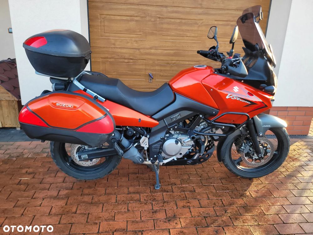 Suzuki V-STROM - 4