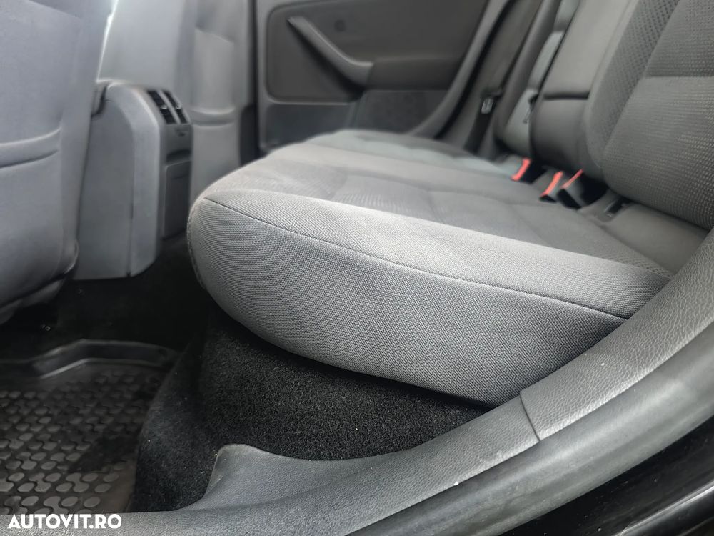 Volkswagen Golf 1.6 Automatik - 19