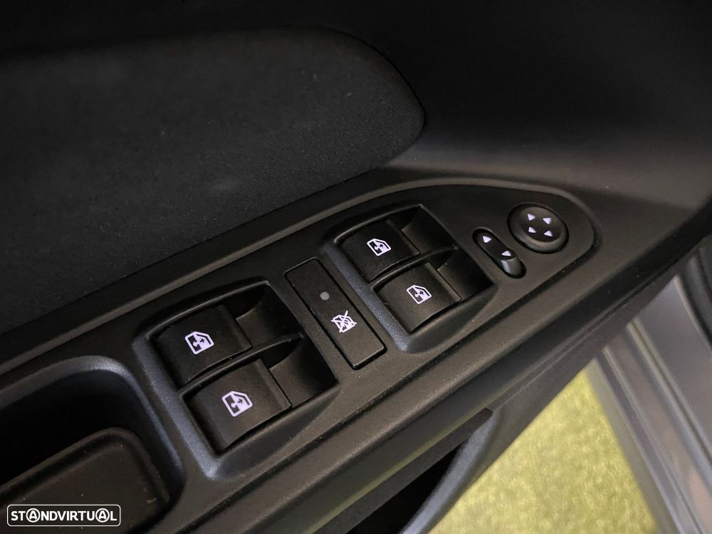 Fiat Tipo 1.3 MultiJet Life - 30