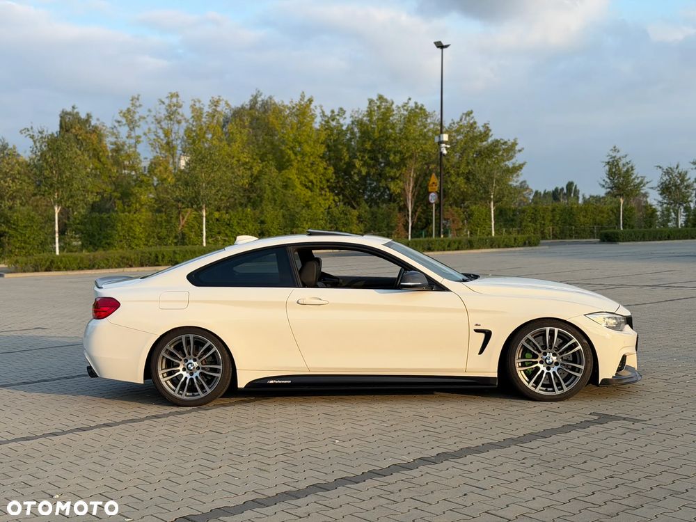 BMW Seria 4 435i M Sport - 8