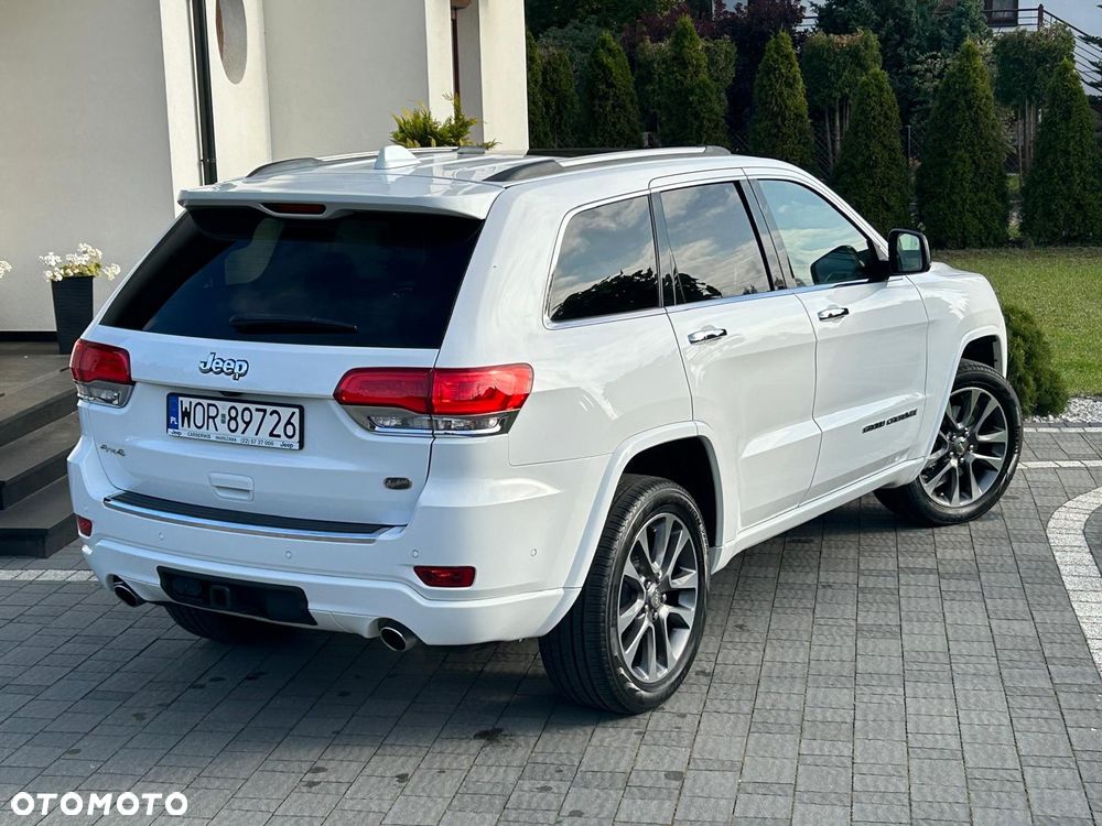 Jeep Grand Cherokee 5.7 V8 HEMI Overland - 11