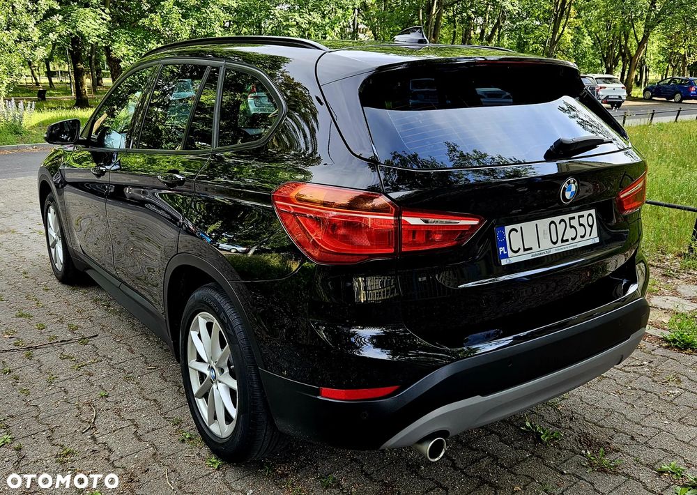 BMW X1 sDrive18i Advantage - 14