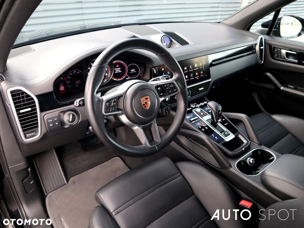Porsche Cayenne E-Hybrid - 16