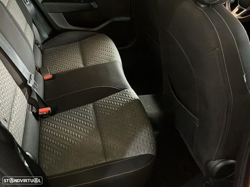 Renault Clio 1.0 TCe Techno - 17