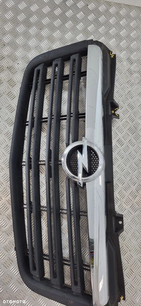 Opel Movano B Grill Atrapa Chłodnicy - 1