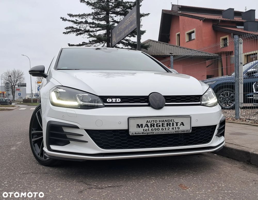 Volkswagen Golf GTD 2.0 TDI SCR DSG - 38