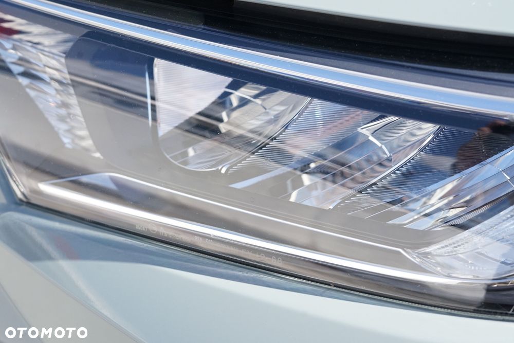 Toyota RAV4 2.5 Hybrid Comfort 4x2 - 9