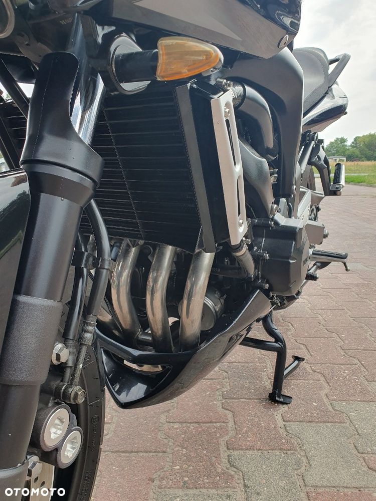 Yamaha FZ6 - 5