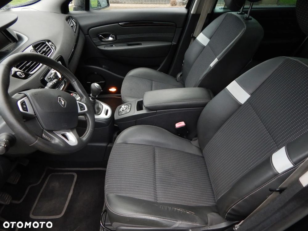 Renault Scenic Energy dCi 130 Start & Stop Bose Edition - 8