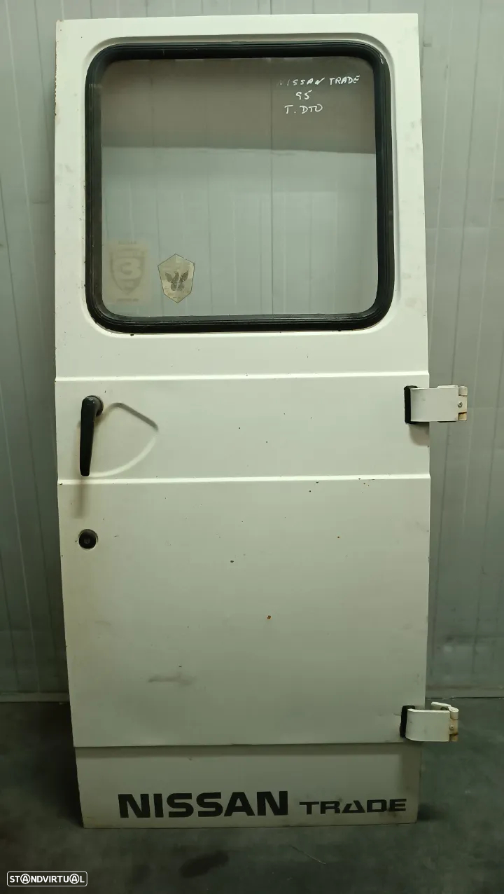 PORTA NISSAN TRADE FURGÃO - TRAS DIREITA / ESQUERDA / LATERAL CORRER - 2