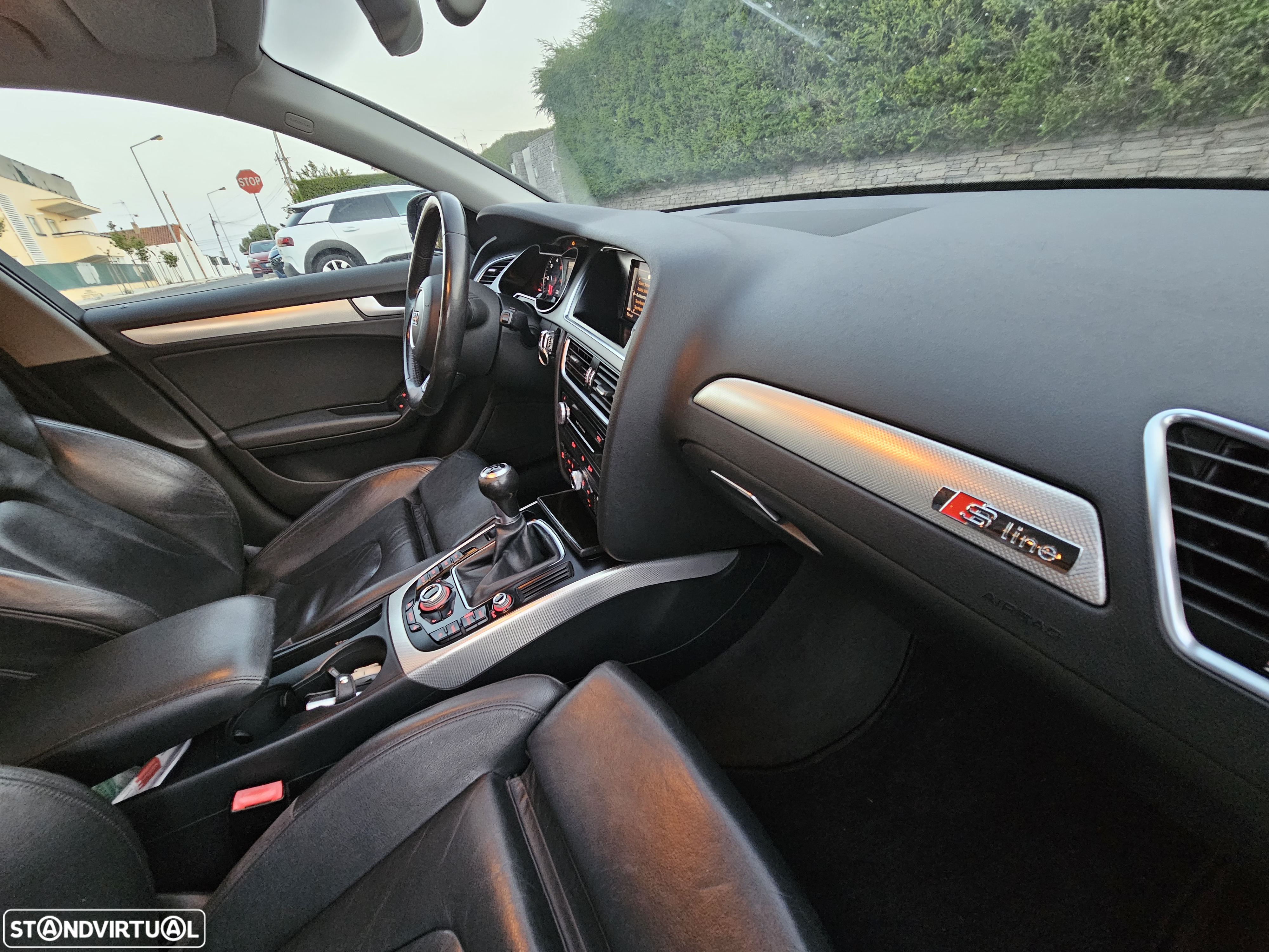Audi A4 Avant 2.0 TDI Business Line S-line - 14