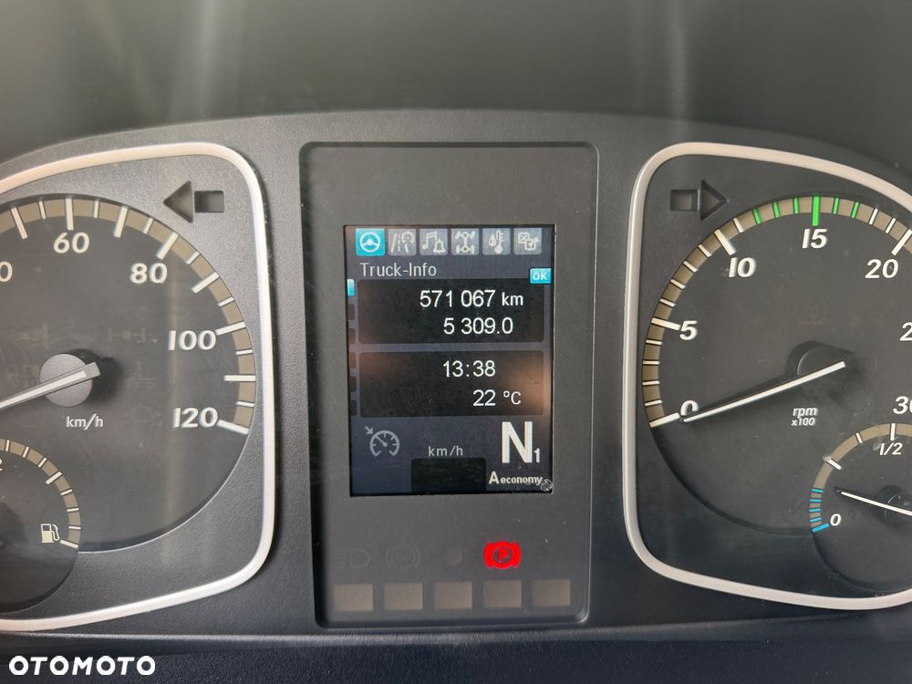 Mercedes-Benz Atego 1227 - 12