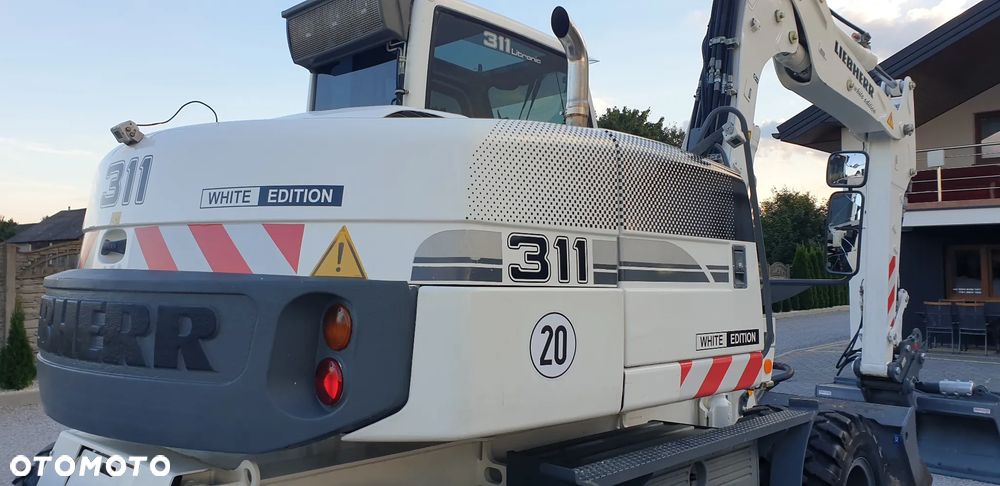 Liebherr 311 rok 2007 łyżka skarpowa hydr. + do kopania 2xpług klima oryginał - 21