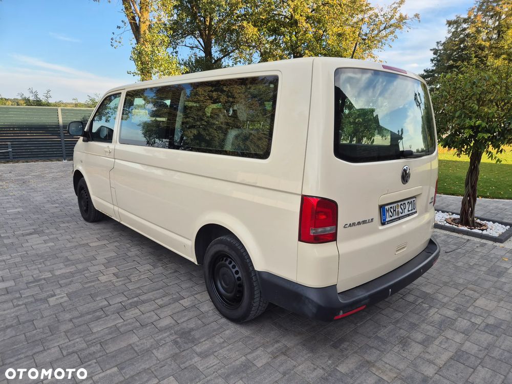 Volkswagen Caravelle - 4