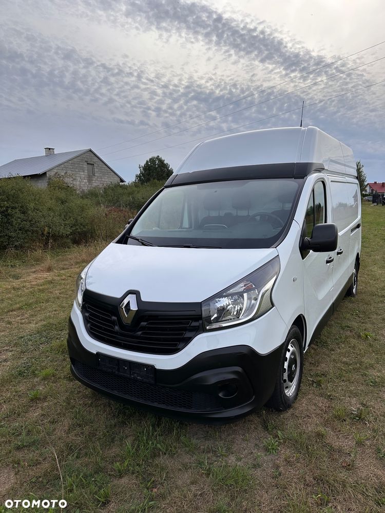 Renault Trafic - 1