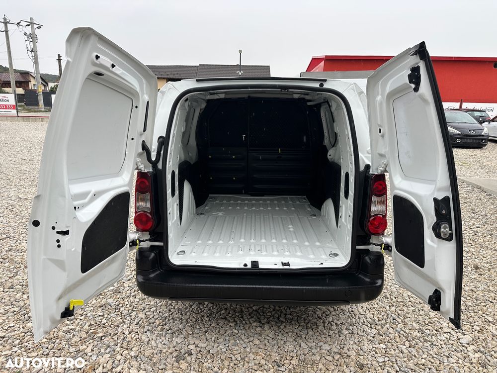 Peugeot Partner - 32