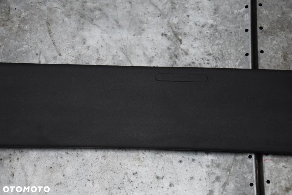 NISSAN NAVARA D22 SPOILER LOTKA TYŁ - 3