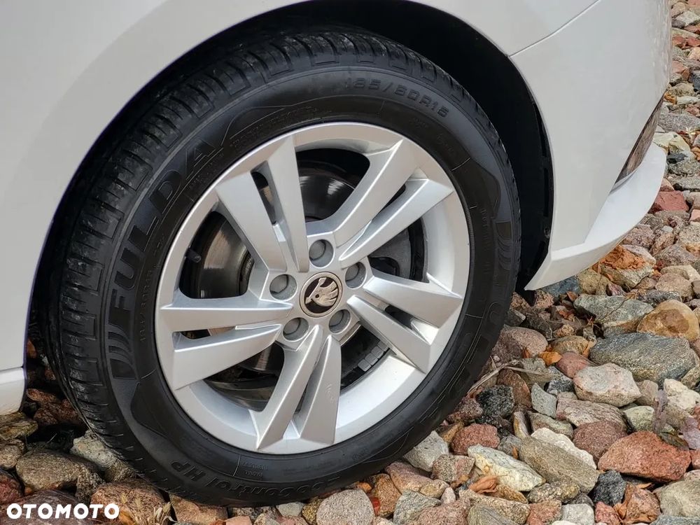 Skoda Fabia 1.0 Ambition - 19