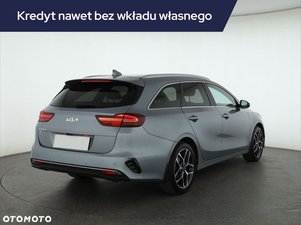 Kia Ceed - 7