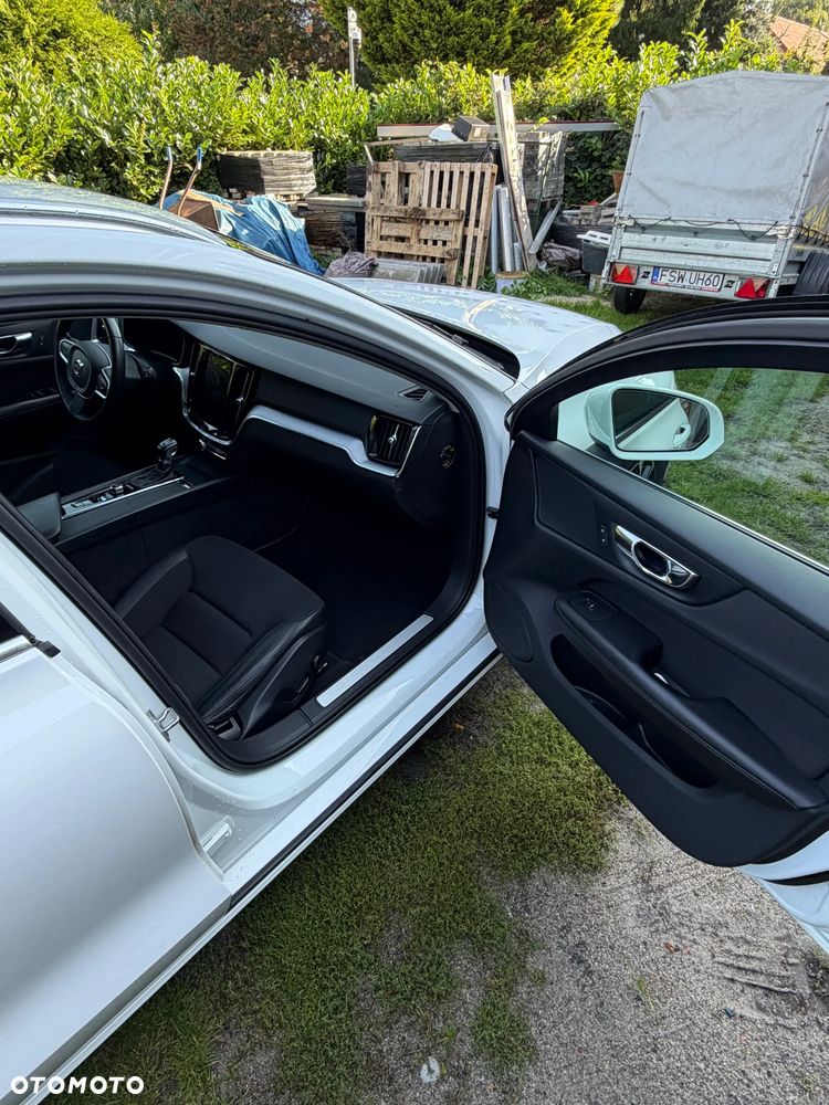 Volvo V60 D3 Momentum Pro - 13
