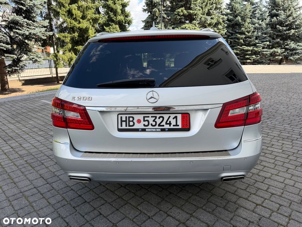Mercedes-Benz Klasa E - 15