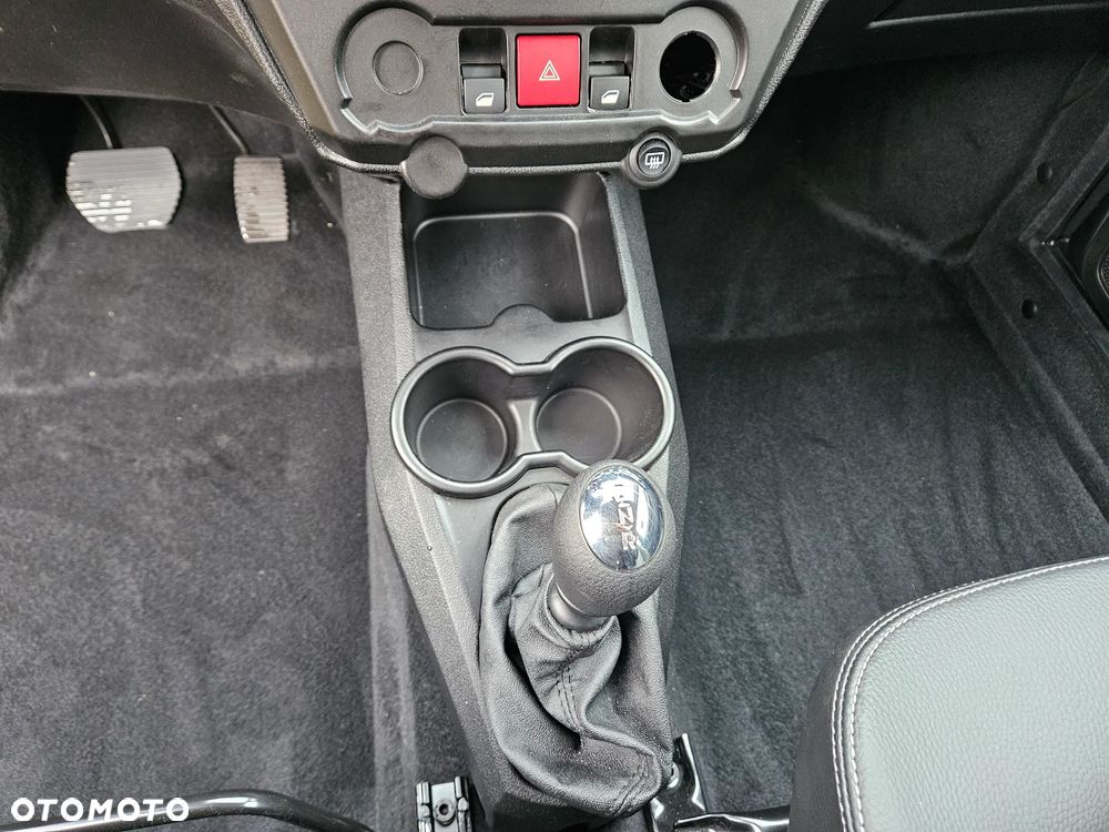 Aixam Crossover - 15