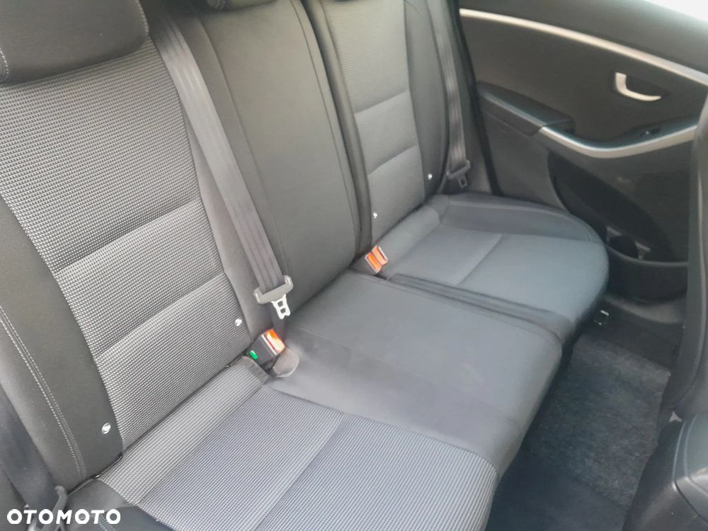 Hyundai i30 1.6 CRDI Trend - 20