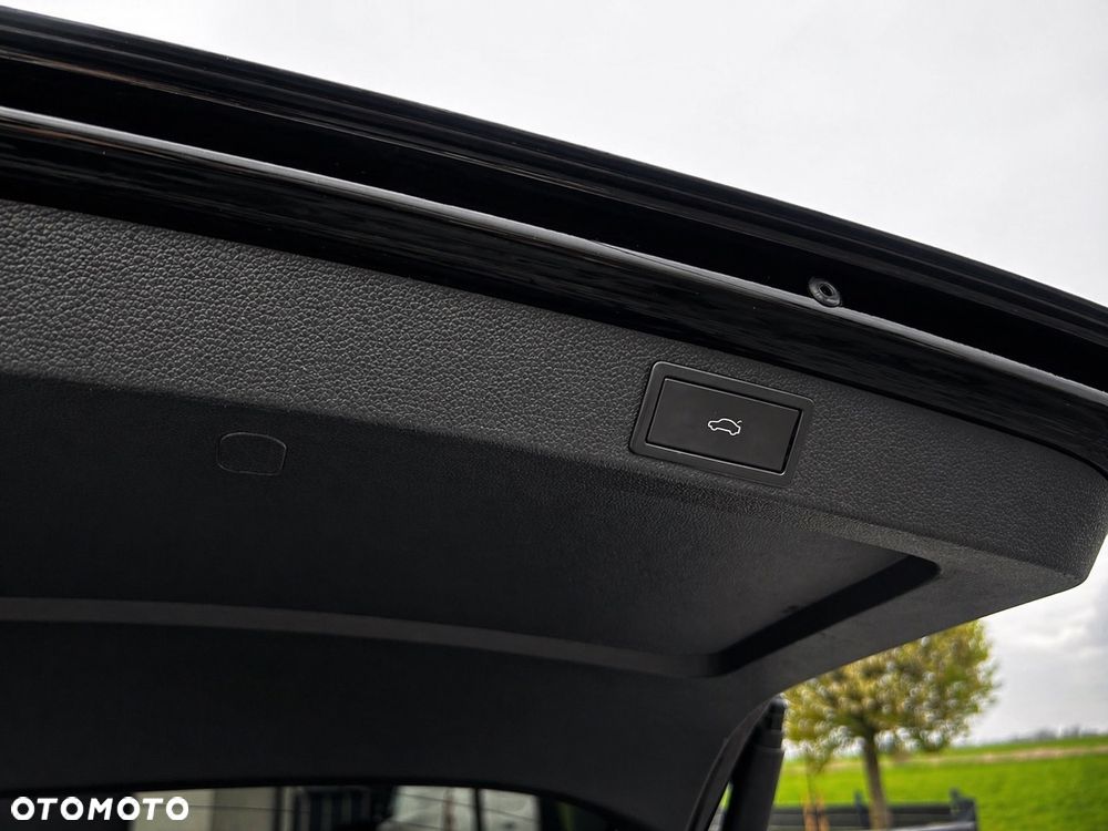 Skoda Octavia 1.6 TDI Ambition DSG - 19