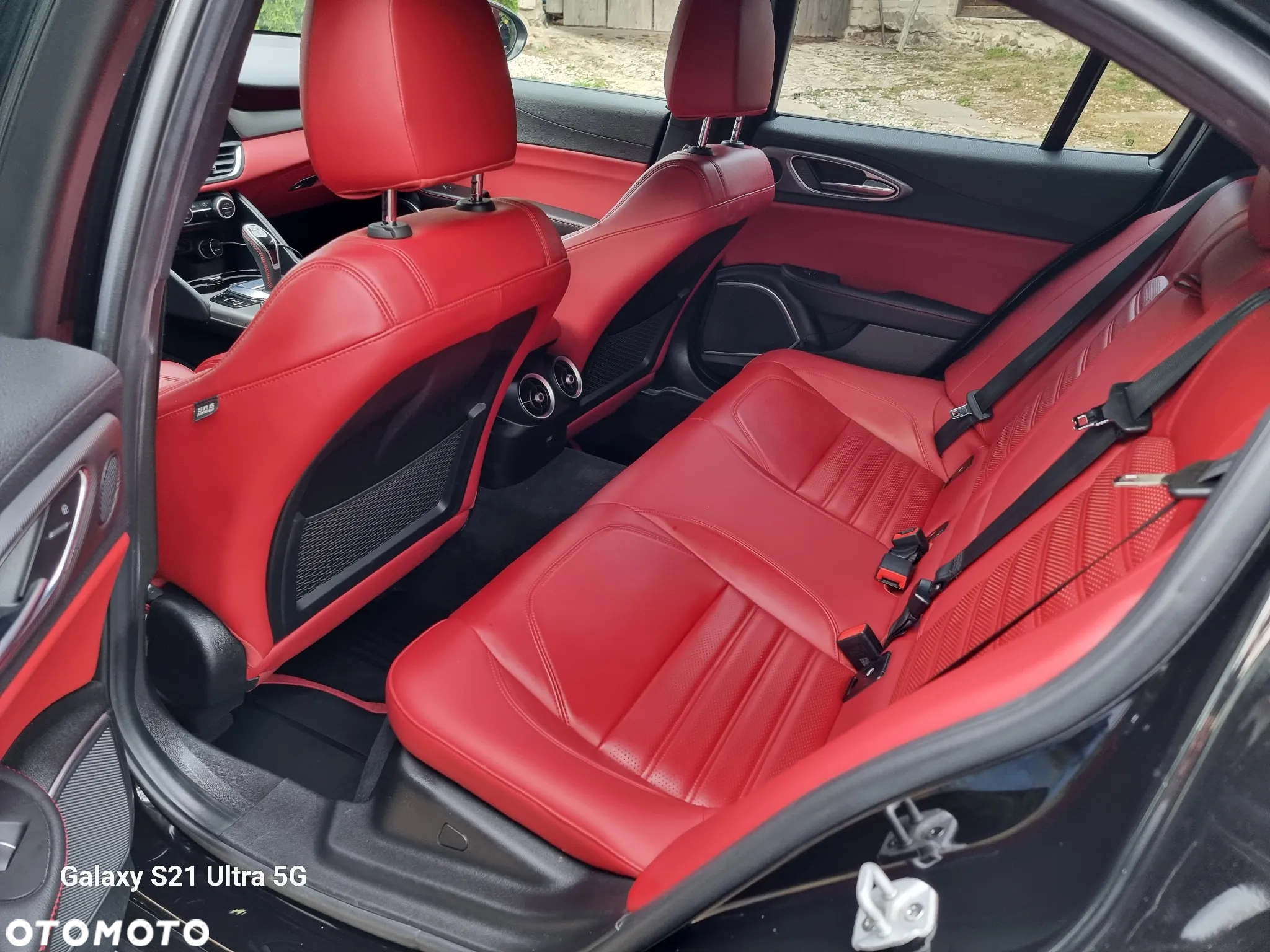 Alfa Romeo Giulia 2.0 Turbo 16V AT8-Q4 Veloce Ti - 32