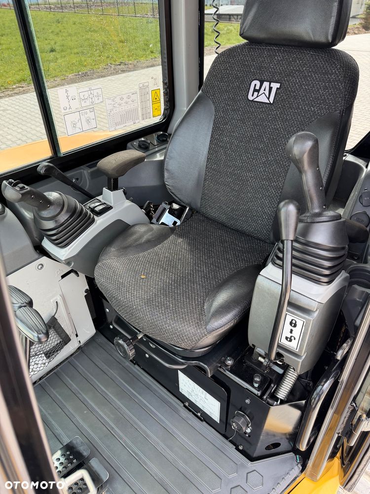 Caterpillar 304 E2 - 20