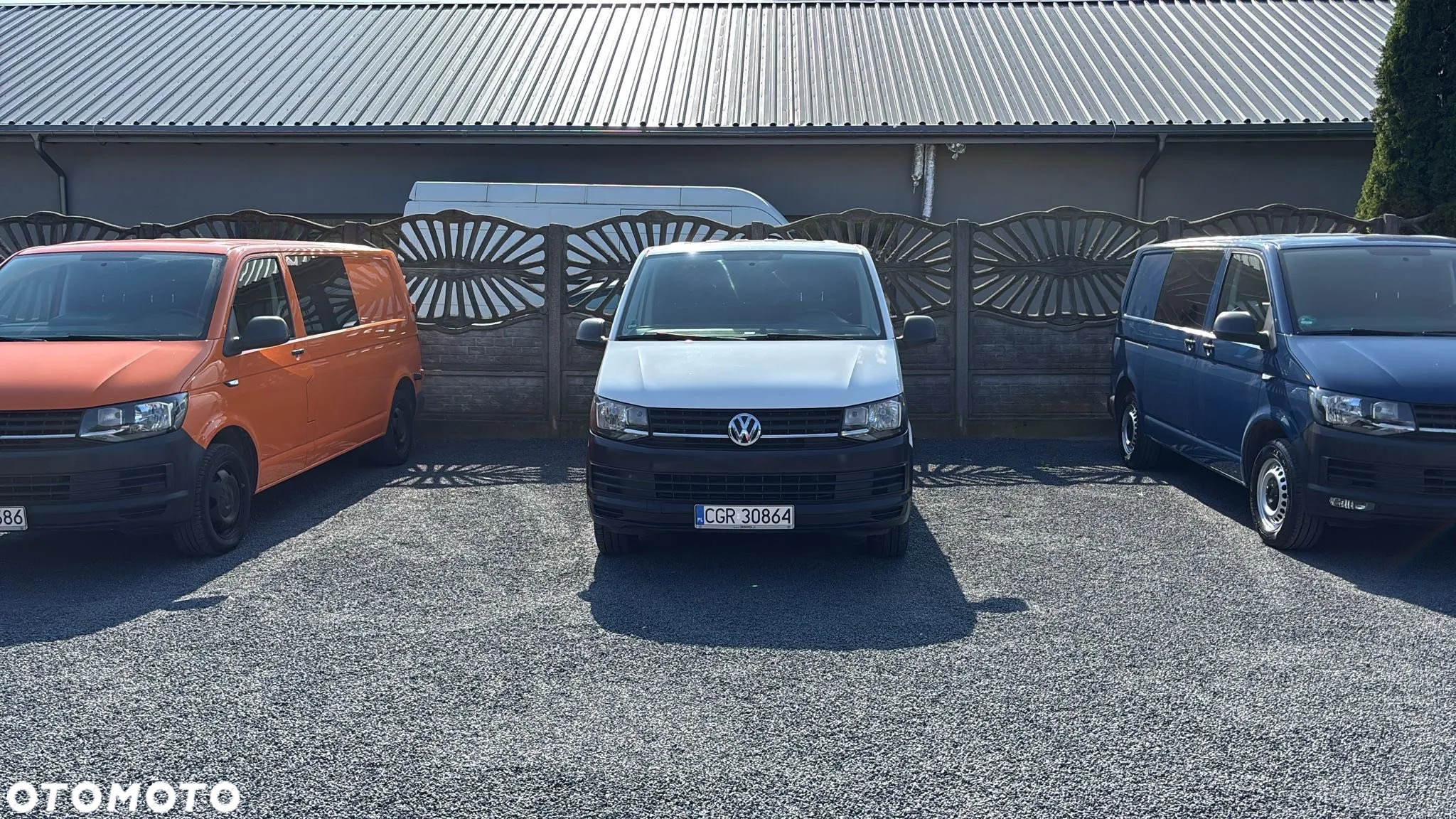 Volkswagen Transporter T6 TDI L2H1 Mixt - 2