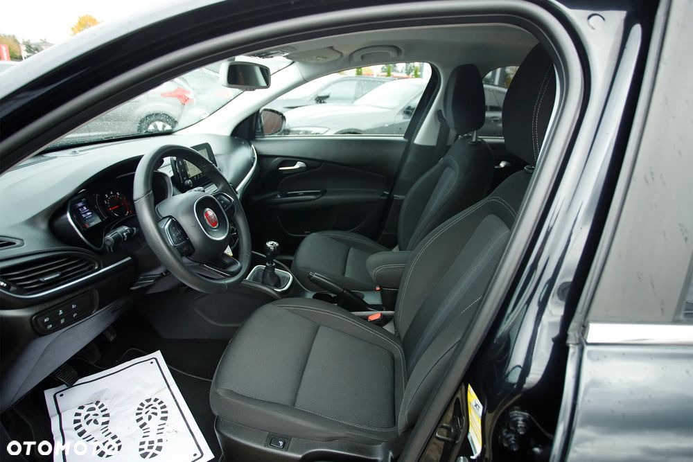 Fiat Tipo 1.4 T-Jet Lounge - 23