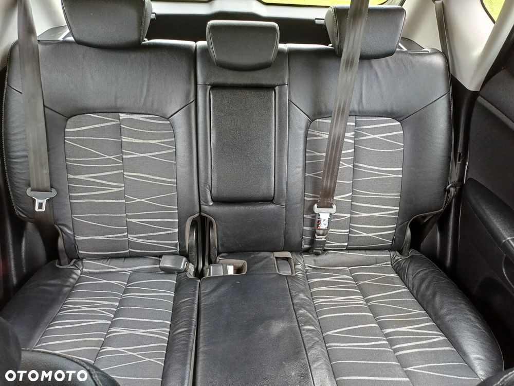 Kia Venga 1.6 CRDi 128 Platinum Edition - 19
