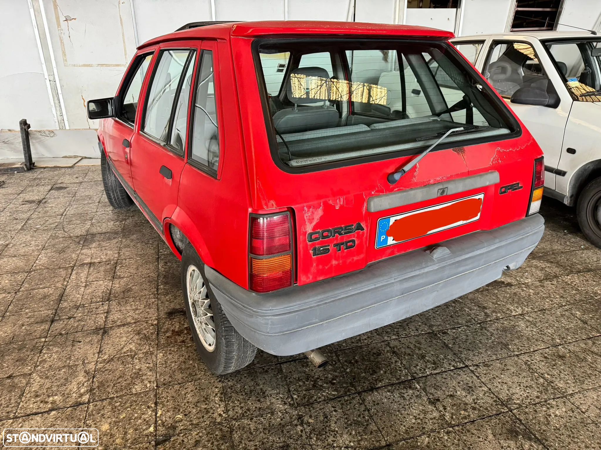 Opel Corsa A 1.5D para peças - 1
